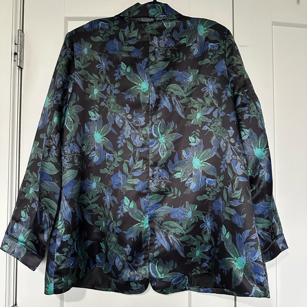 Satin Black Floral Patterned Blazer Size 3XL - Picture 2 of 3